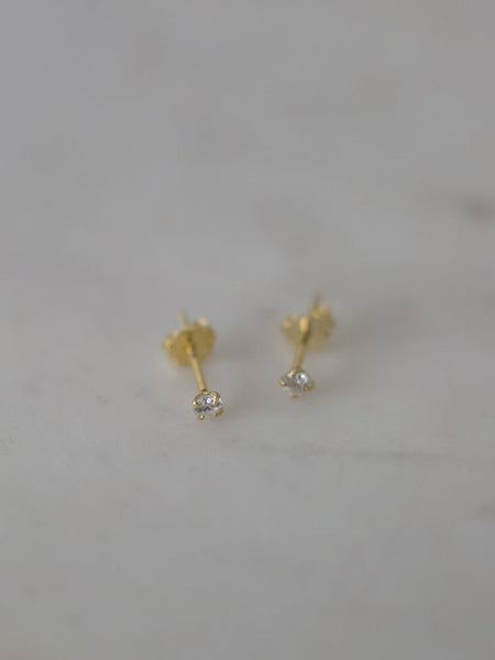 Mini Rock Studs Clear - Sophie Store