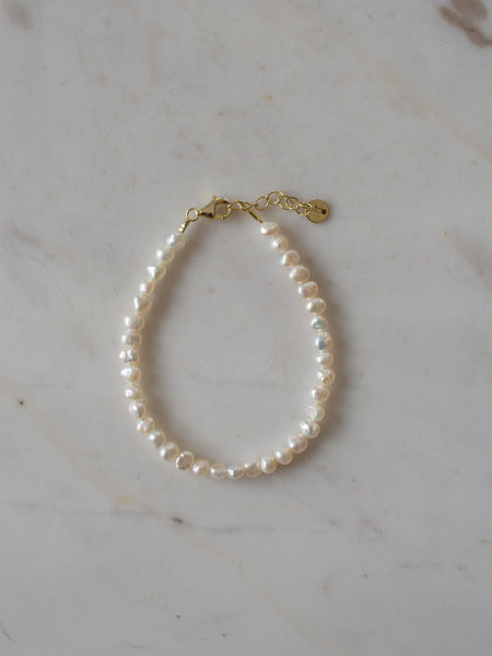 Pretty In Pearl Bracelet - Sophie Store